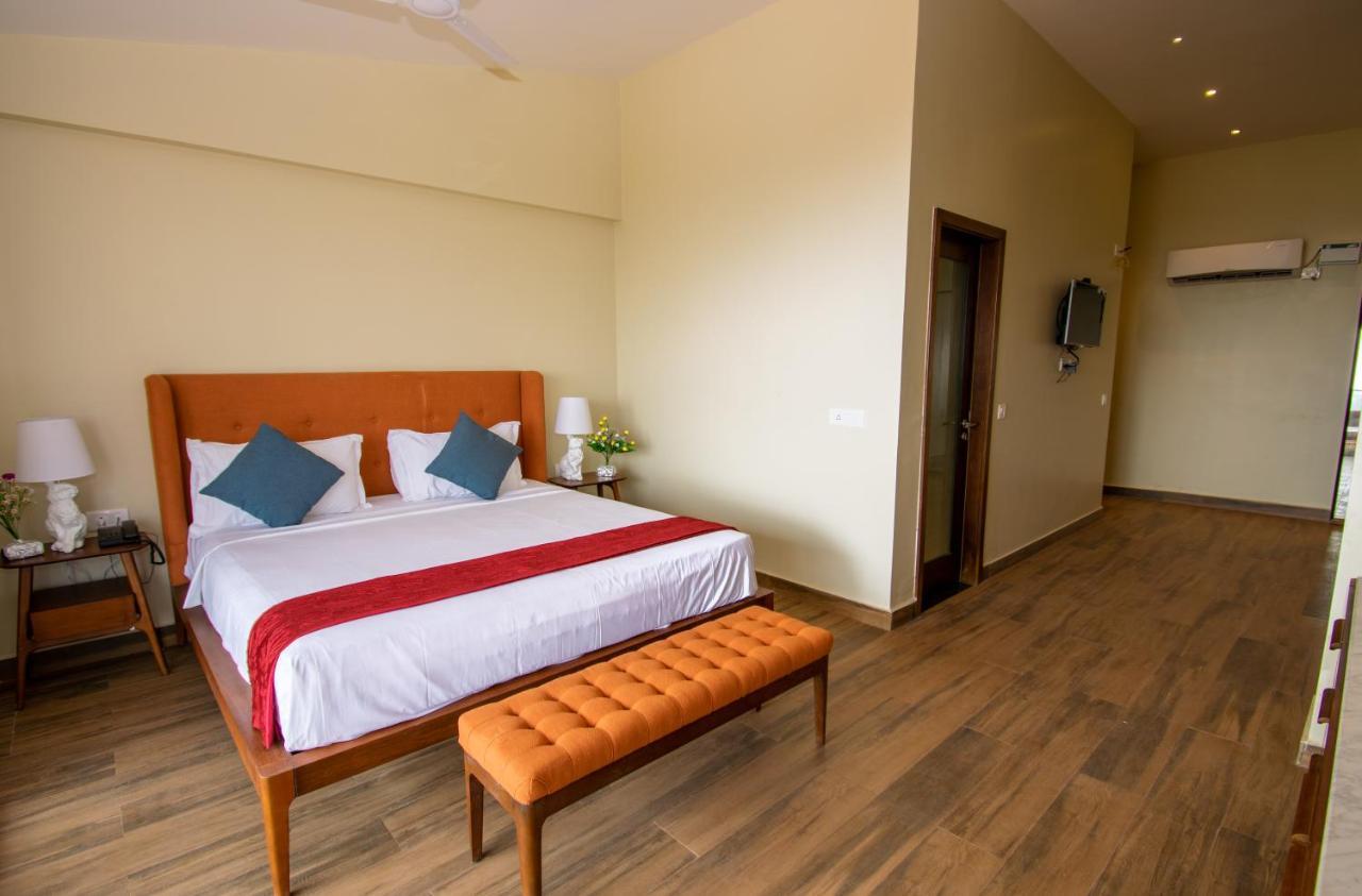 Octave Rococco Morjim Hotel Pernem Ngoại thất bức ảnh