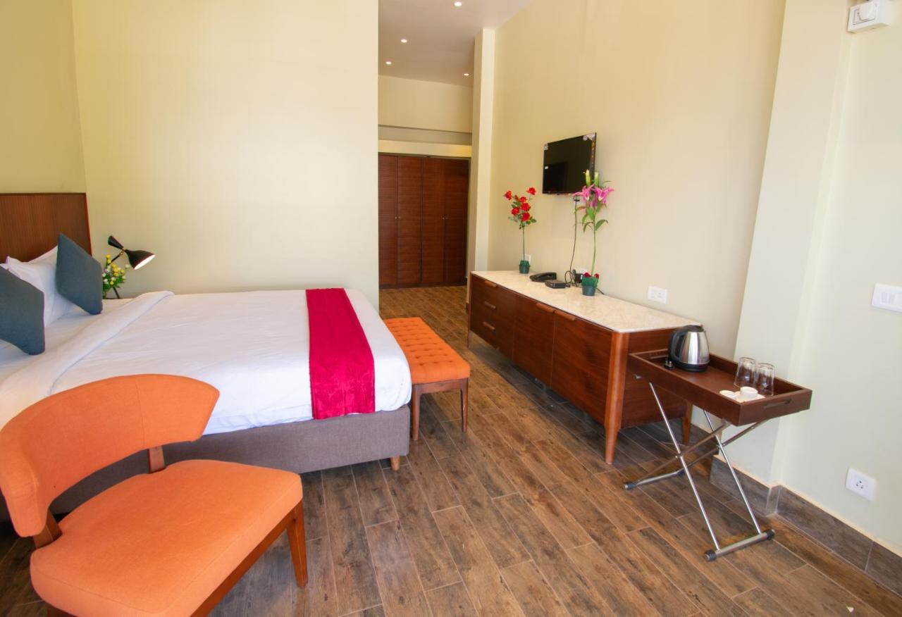Octave Rococco Morjim Hotel Pernem Ngoại thất bức ảnh
