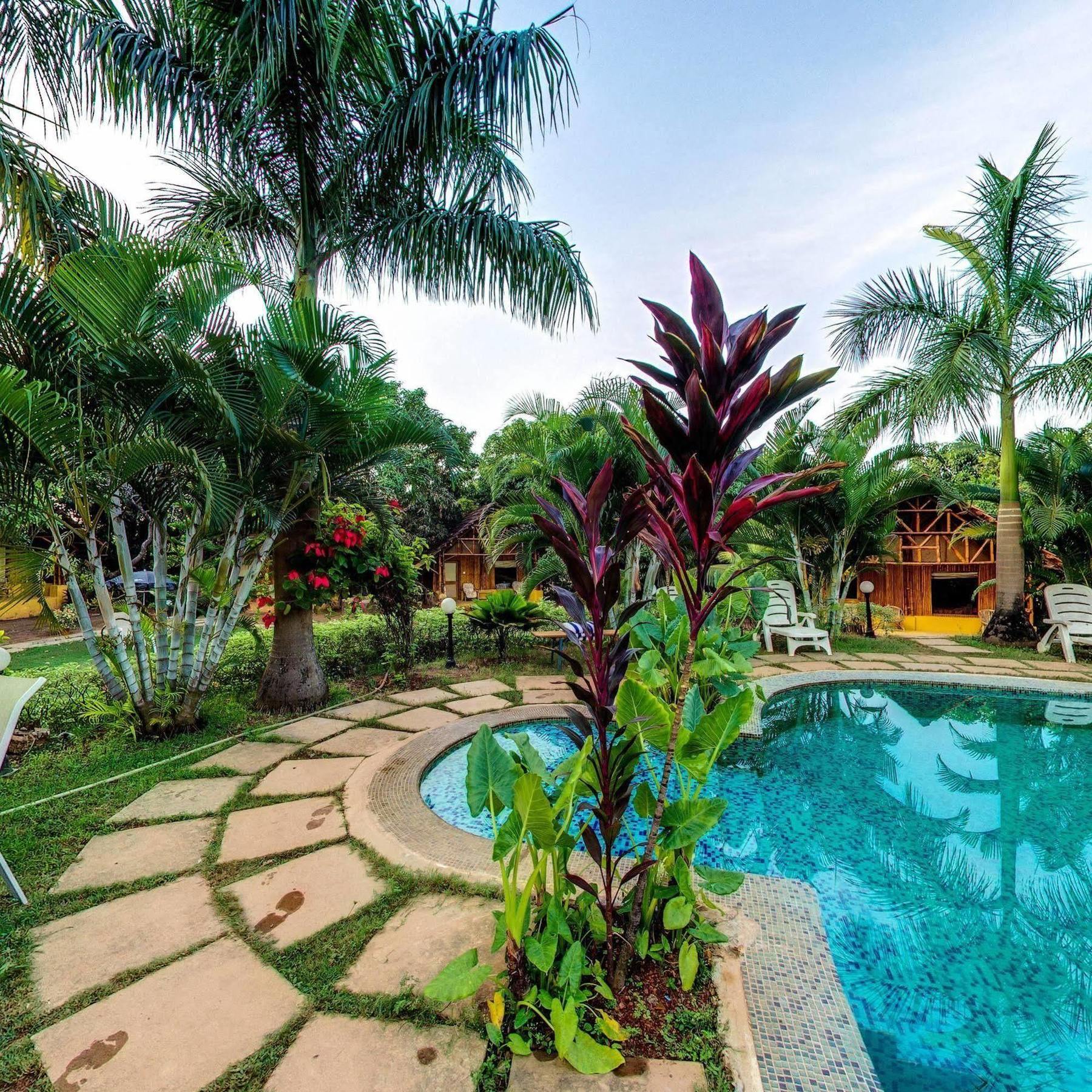 Octave Rococco Morjim Hotel Pernem Ngoại thất bức ảnh
